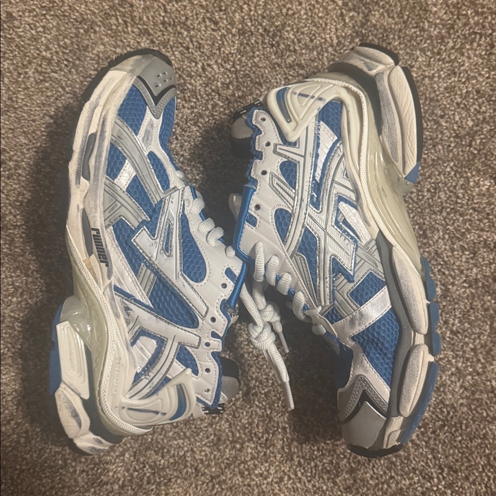 Balenciaga Runner Blue & Gray Sneakers